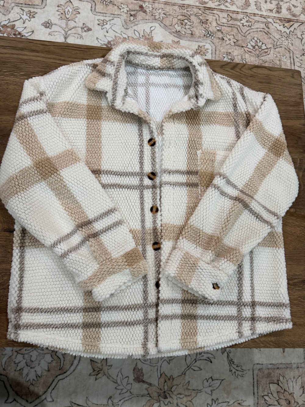 SHEIN Cream & Tan Plaid Lightweight Shacket